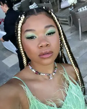 Storm Reid / stormikush / stormreid nude photo #0055