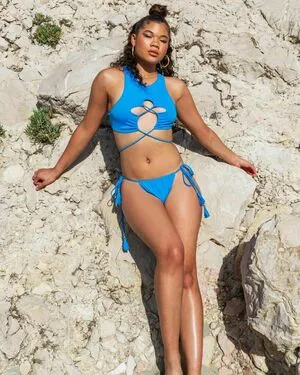 Storm Reid / stormikush / stormreid nude photo #0089