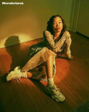 Storm Reid / stormikush / stormreid nude photo #0128