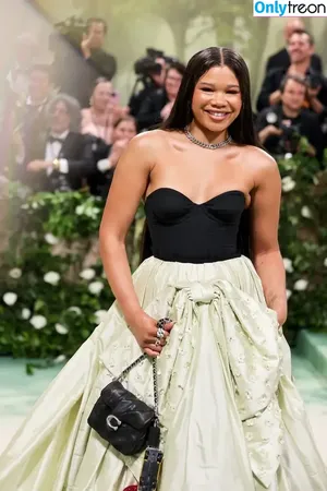 Storm Reid / stormikush / stormreid nude photo #0462