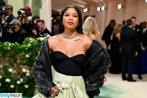 Storm Reid / stormikush / stormreid nude photo #0465