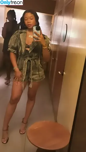 Storm Reid / stormikush / stormreid nude photo #0470