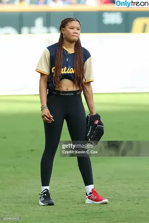 Storm Reid / stormikush / stormreid nude photo #0886