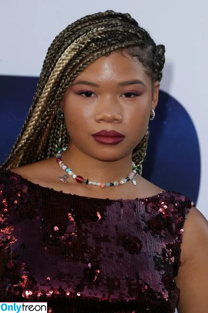 Storm Reid nude photo #0069 (stormikush / stormreid)