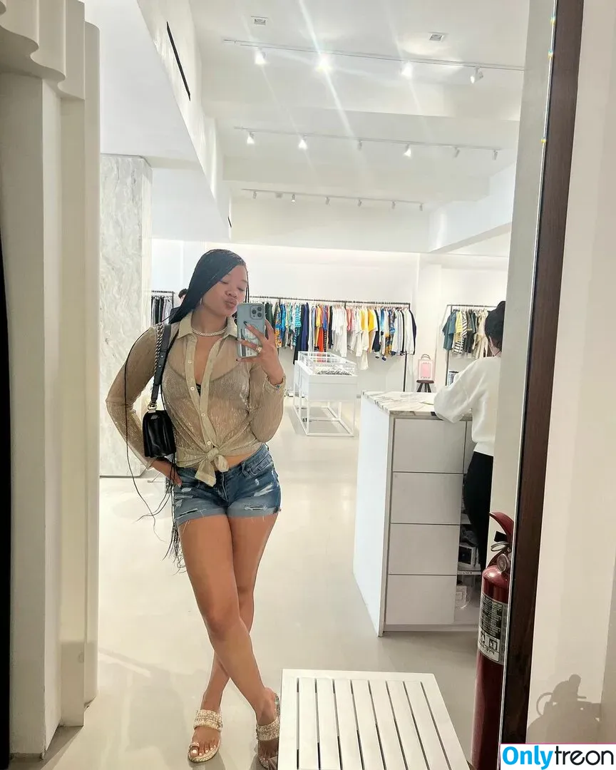 Storm Reid nude photo #0191 (stormikush / stormreid)