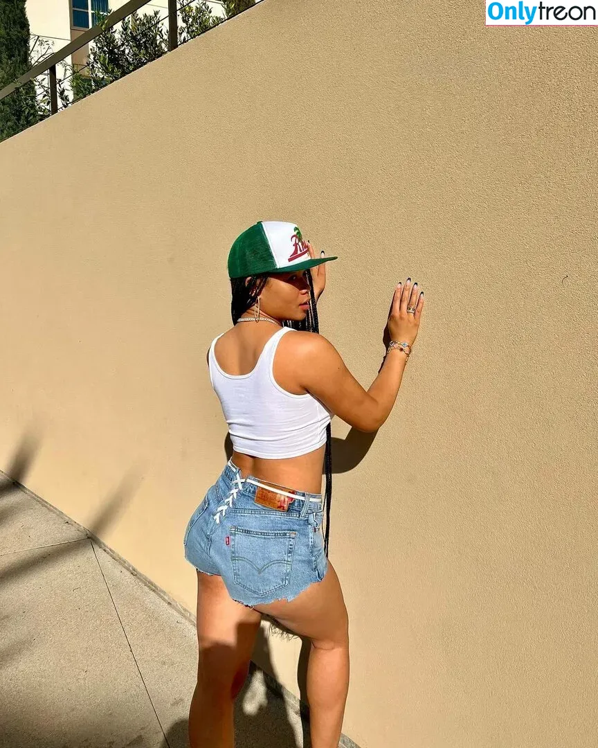 Storm Reid nude photo #0218 (stormikush / stormreid)