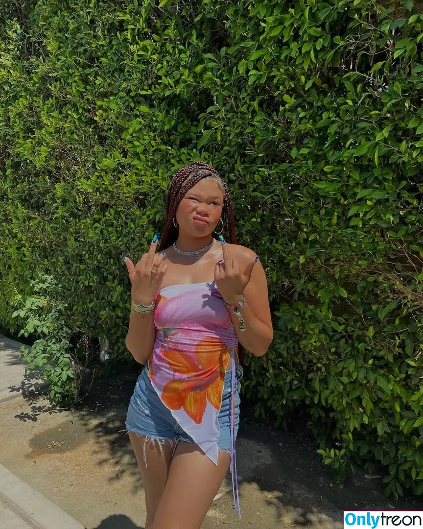 Storm Reid nude photo #0230 (stormikush / stormreid)