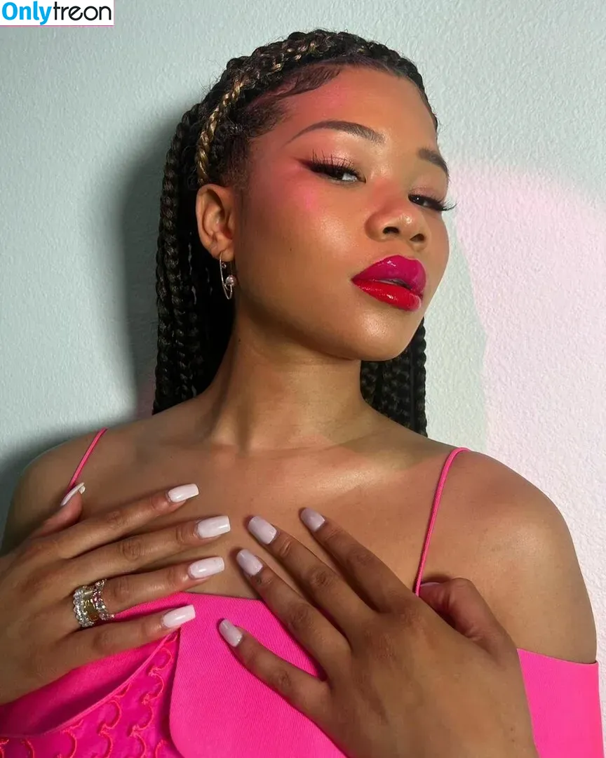 Storm Reid nude photo #0253 (stormikush / stormreid)