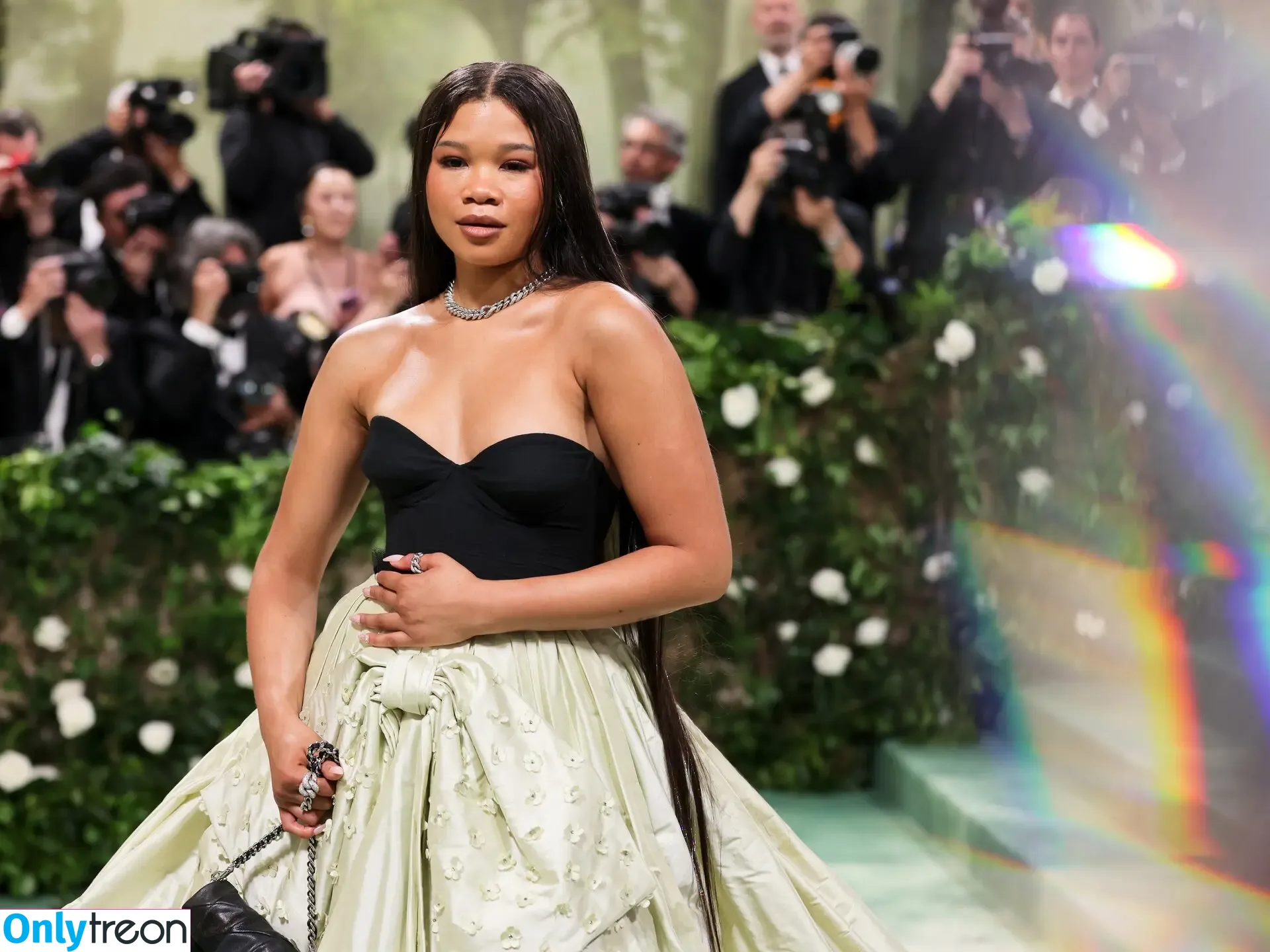 Storm Reid nude photo #0455 (stormikush / stormreid)