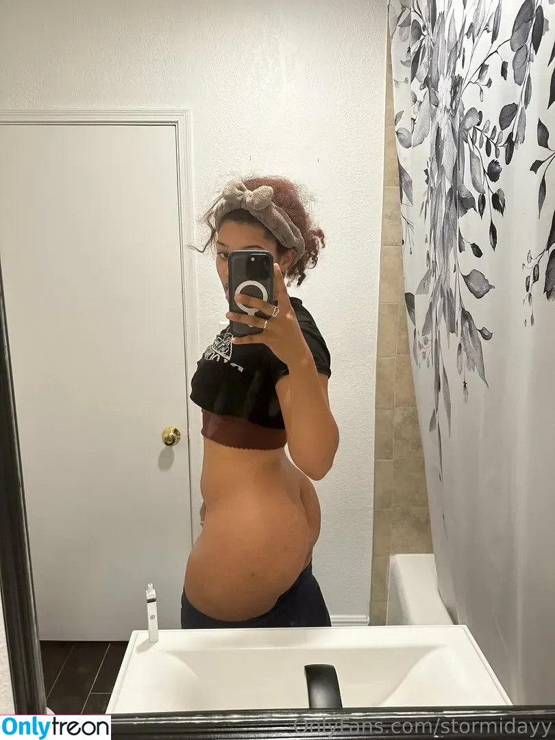 stormidayy nude photo #0047 (thestormiday)