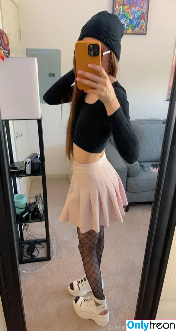 Stormy_buns nude photo #0020 (Stormy_buns)