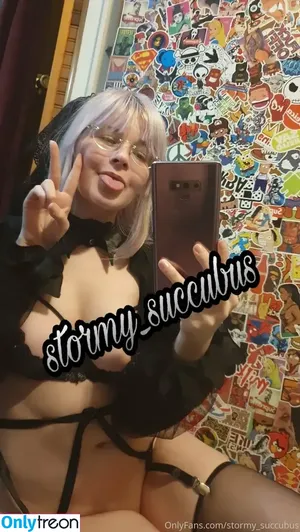 Stormy Succubus / stormy_loves_u / stormy_succubus nude photo #0450