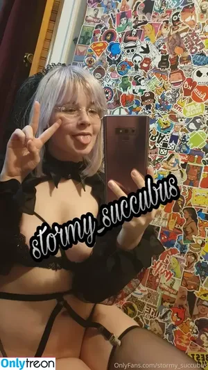 Stormy Succubus / stormy_loves_u / stormy_succubus nude photo #0451