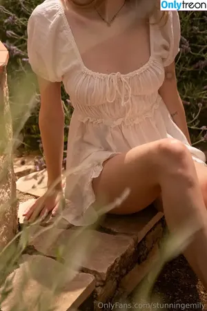 stunningemily / ASMR Emily / stunning.emilly nude photo #0023
