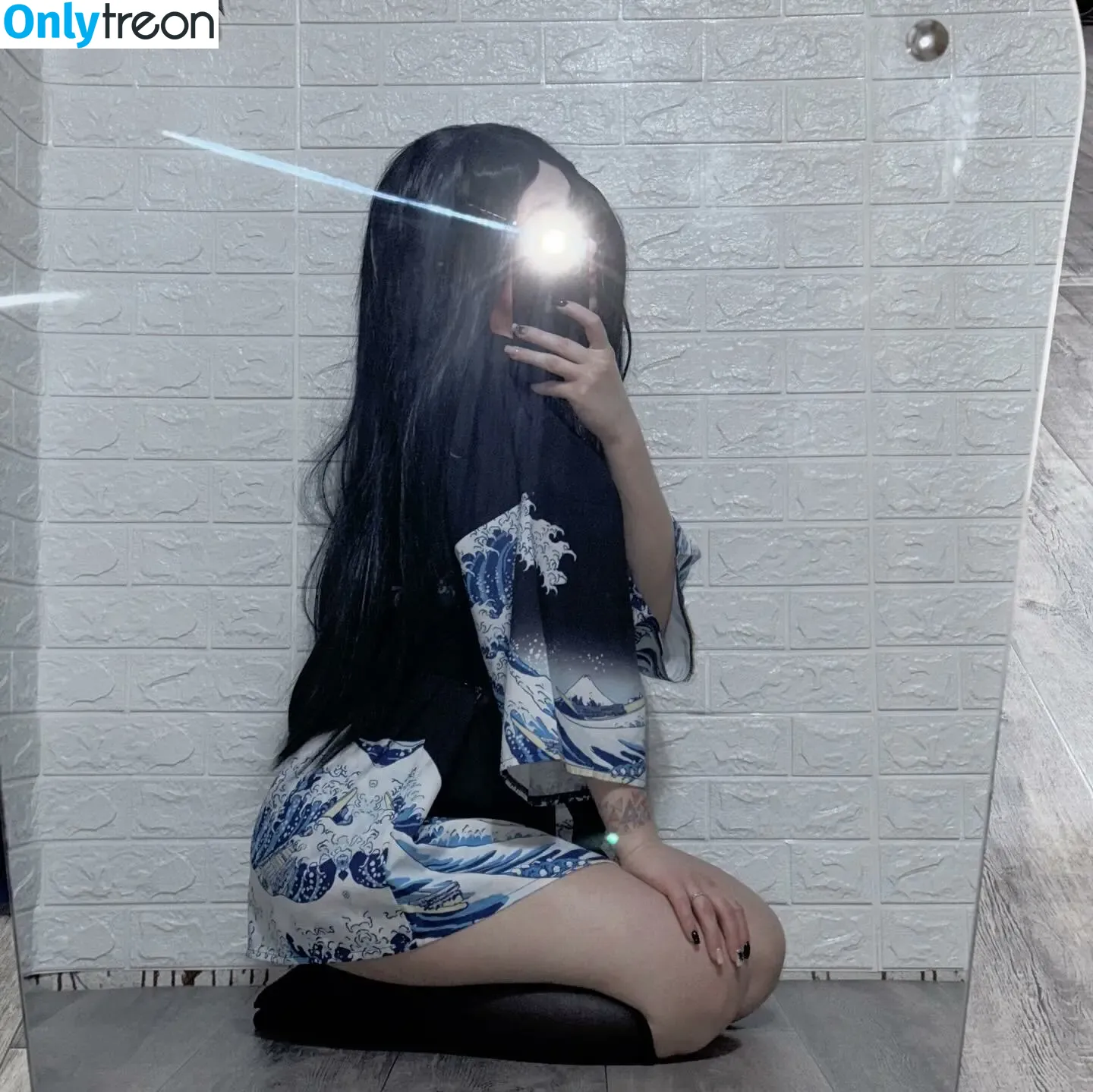 su_ga_r_ik nude photo #0034 (sugarsontop)