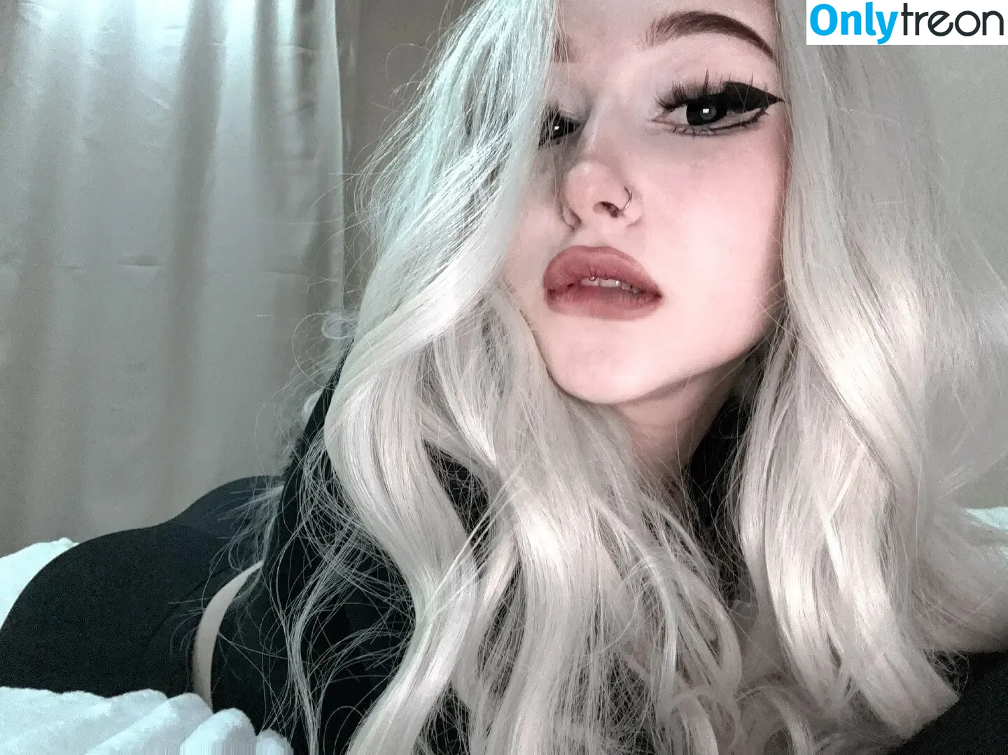 su_ga_r_ik nude photo #0072 (sugarsontop)