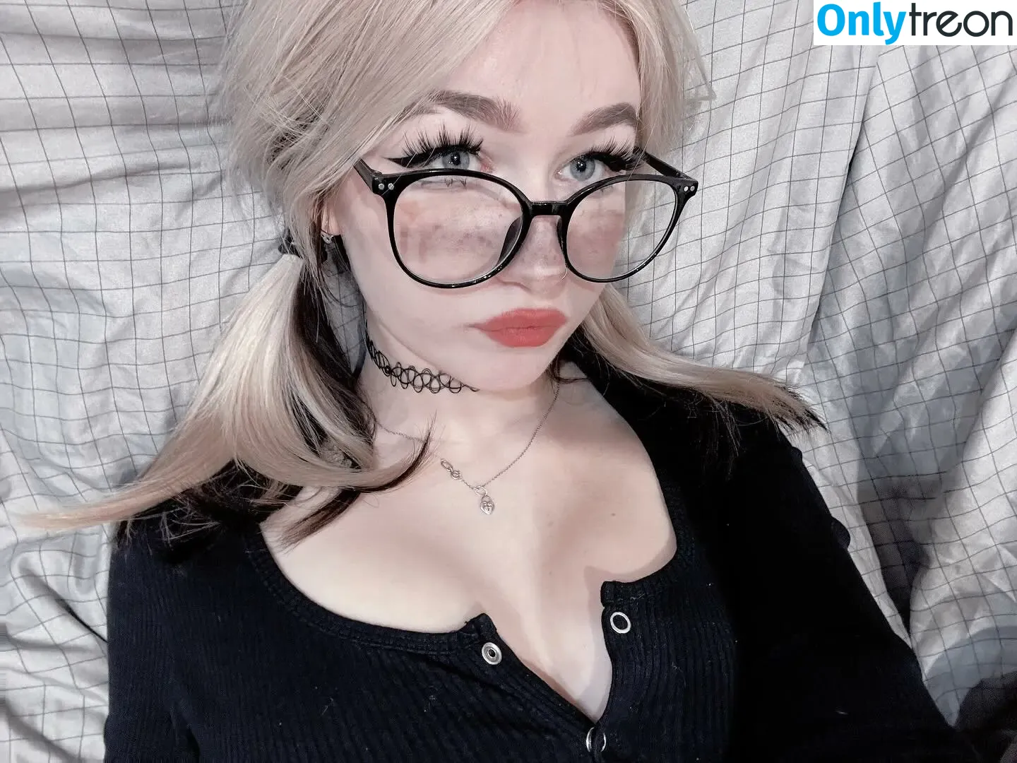 su_ga_r_ik nude photo #0110 (sugarsontop)