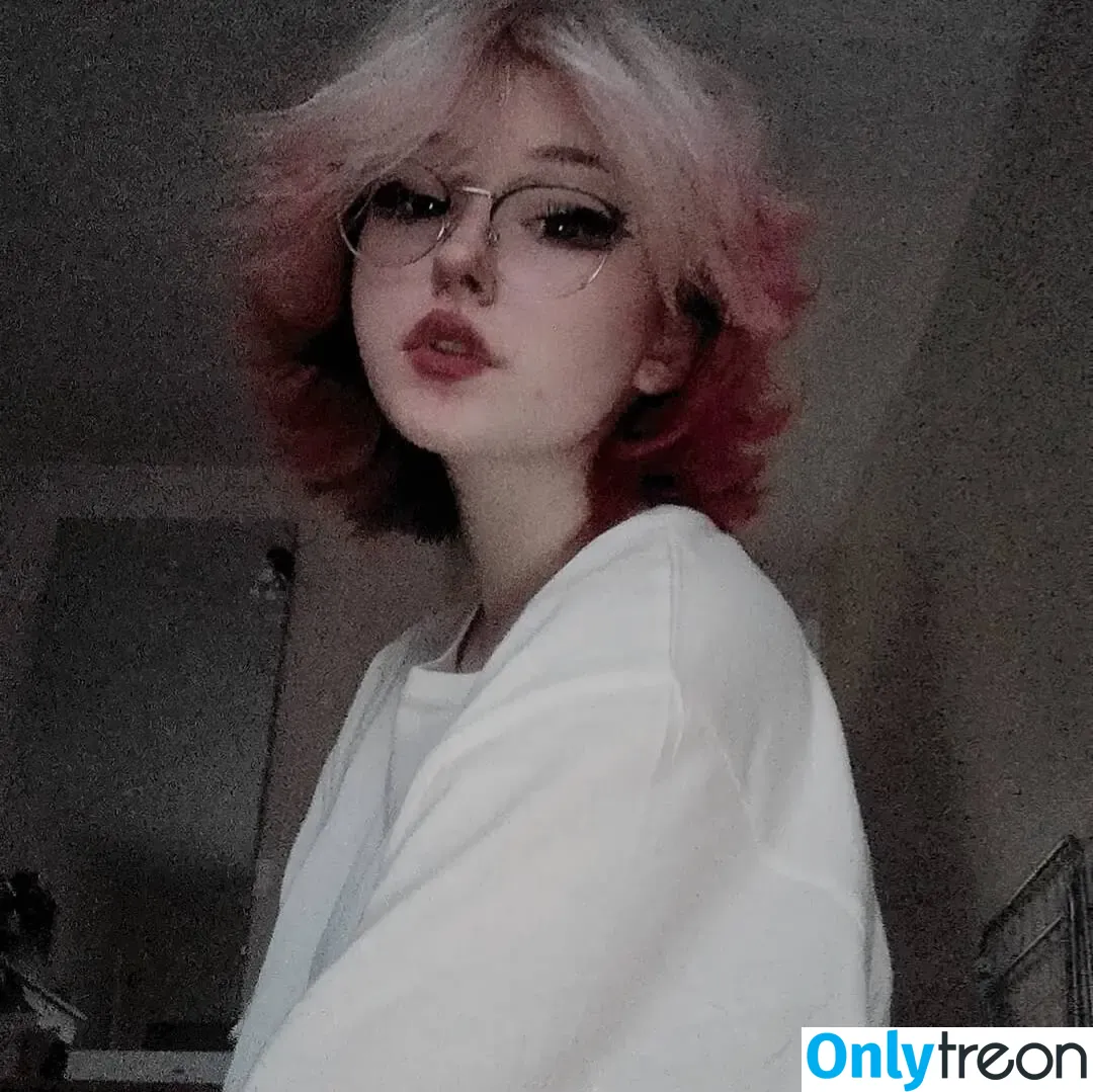 su_ga_r_ik nude photo #0154 (sugarsontop)
