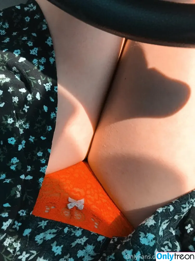 subbutton nude photo #0017 (subkey_)