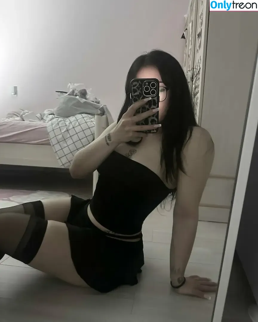 Sudemwah nude photo #0170 (Sude Akar / sudemwahw)