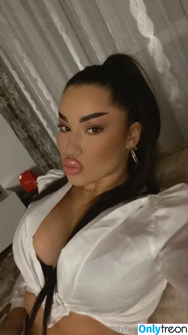 sugarrrk nude photo #0020 (sarahculckin)