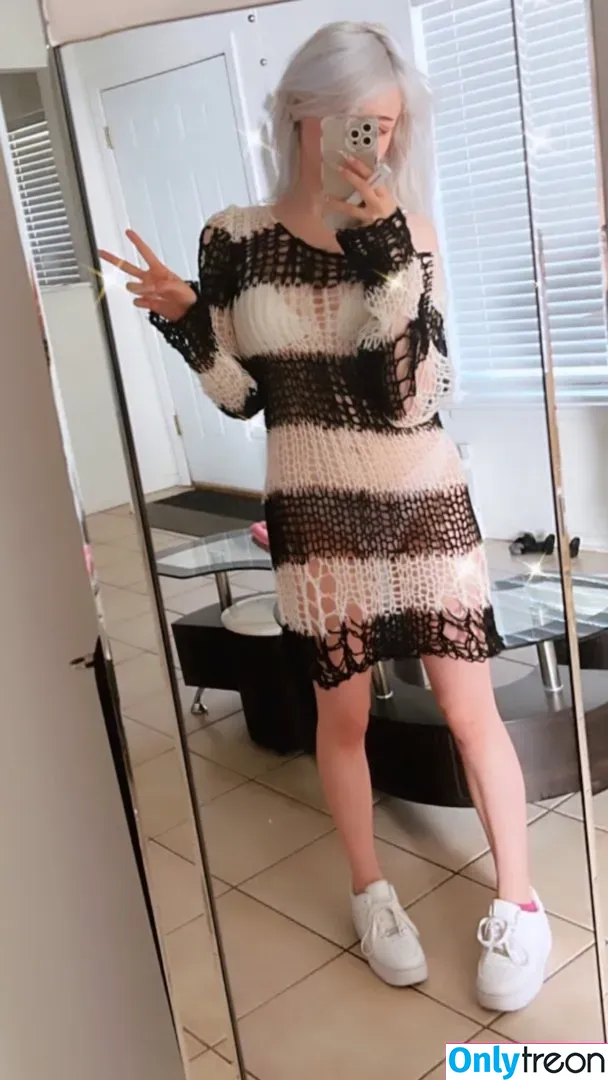 Sugoimeg nude photo #0024 (Megwaifu / Sugoimeghann / megturney)