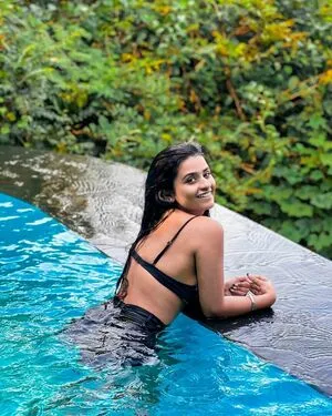 Suhana Khan / __suhuuu__ nude photo #0010
