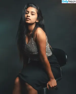 Suhana Khan / __suhuuu__ nude photo #0217
