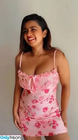 Suhana Khan / __suhuuu__ nude photo #0272