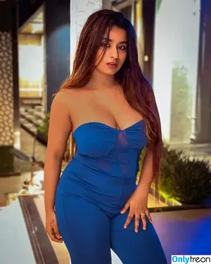 Suhana Khan / __suhuuu__ nude photo #0394
