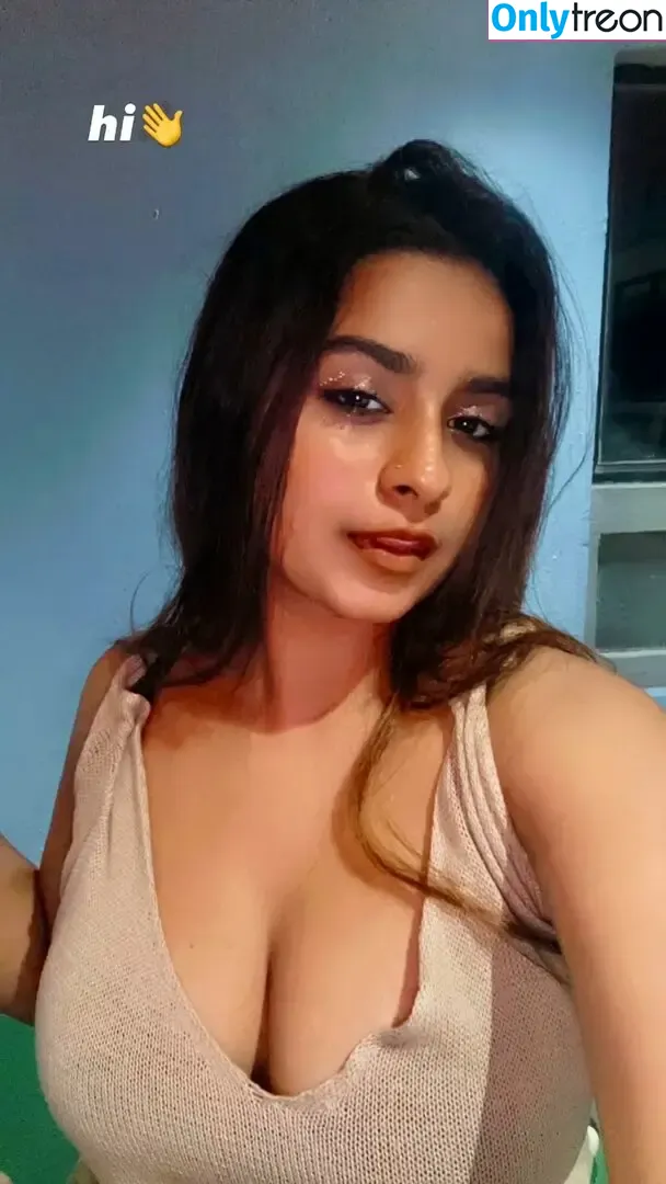 Suhana Khan nude photo #0412 (__suhuuu__)