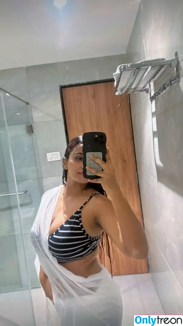 Suhana Khan nude photo #0876 (__suhuuu__)