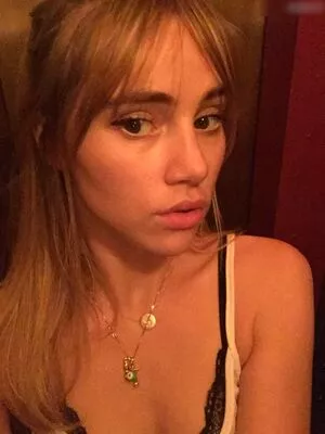 Suki Waterhouse / sukiwaterhouse nude photo #0235
