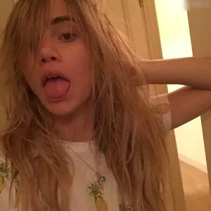 Suki Waterhouse / sukiwaterhouse nude photo #0254