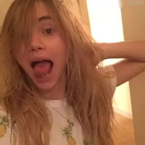 Suki Waterhouse / sukiwaterhouse nude photo #0260