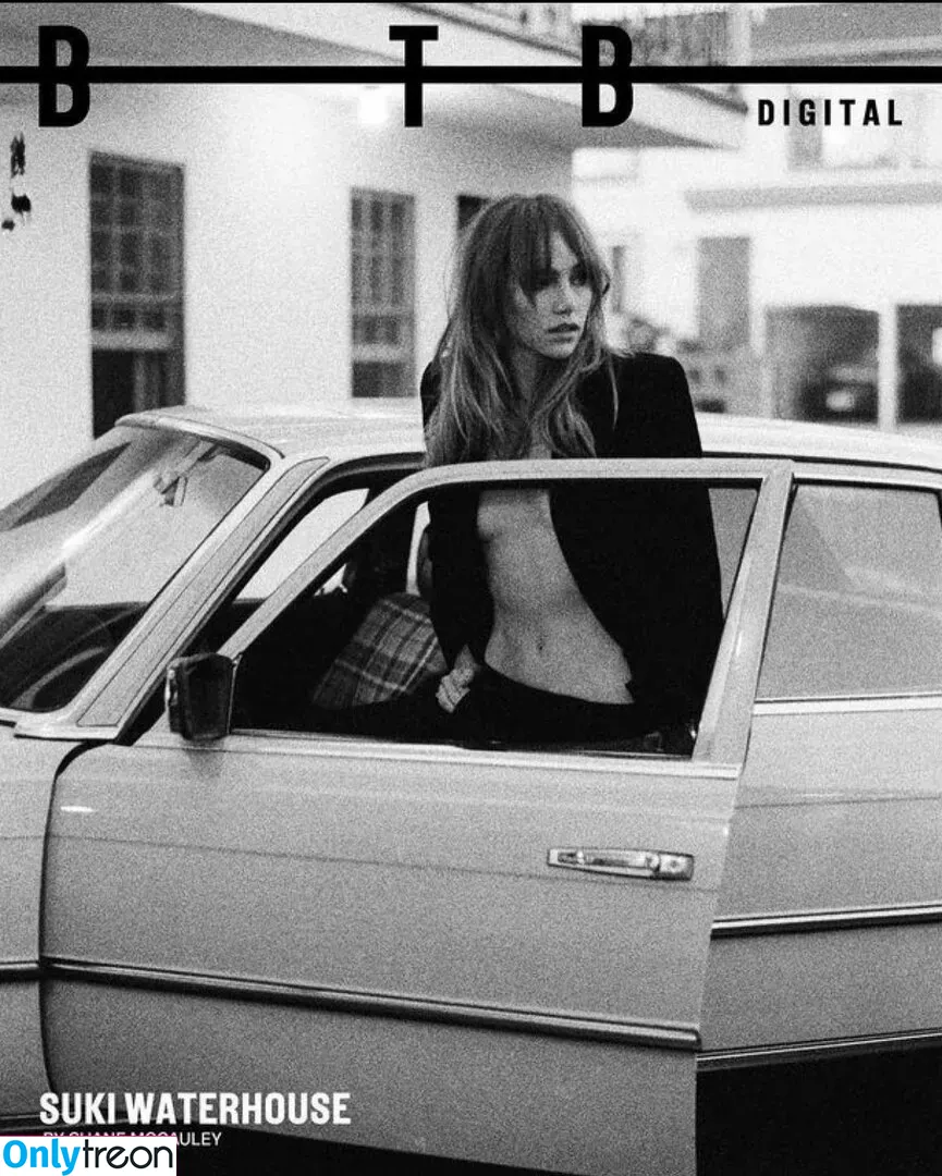 Suki Waterhouse nude photo #0102 (sukiwaterhouse)