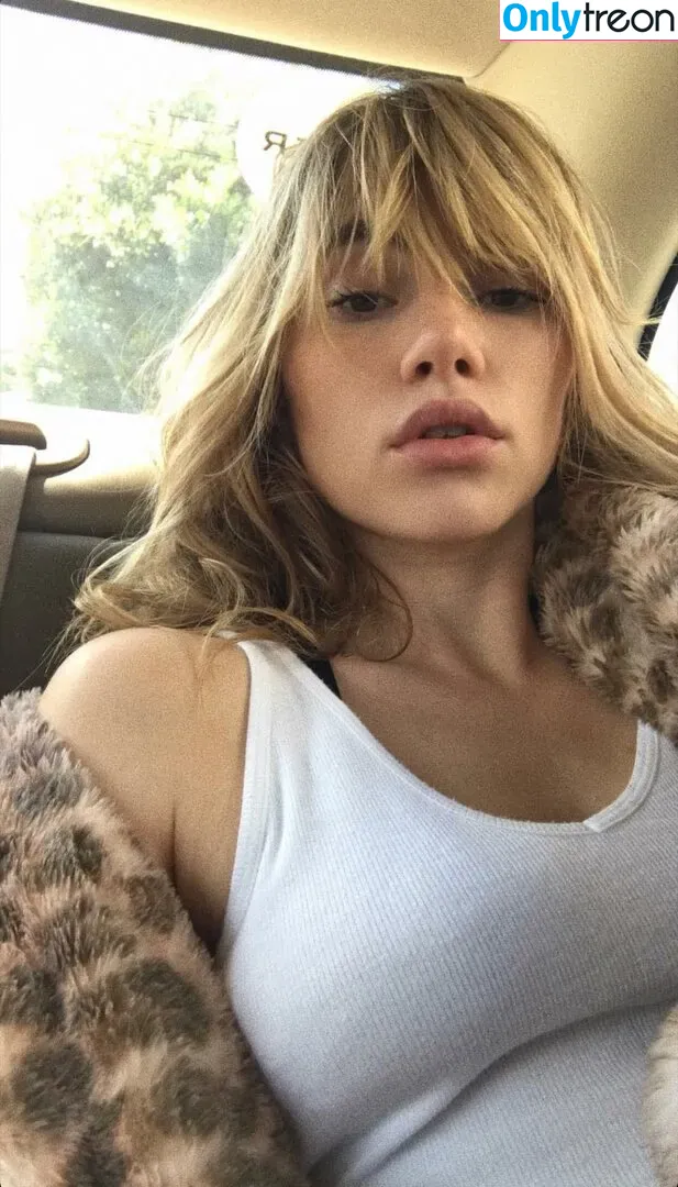 Suki Waterhouse nude photo #0119 (sukiwaterhouse)