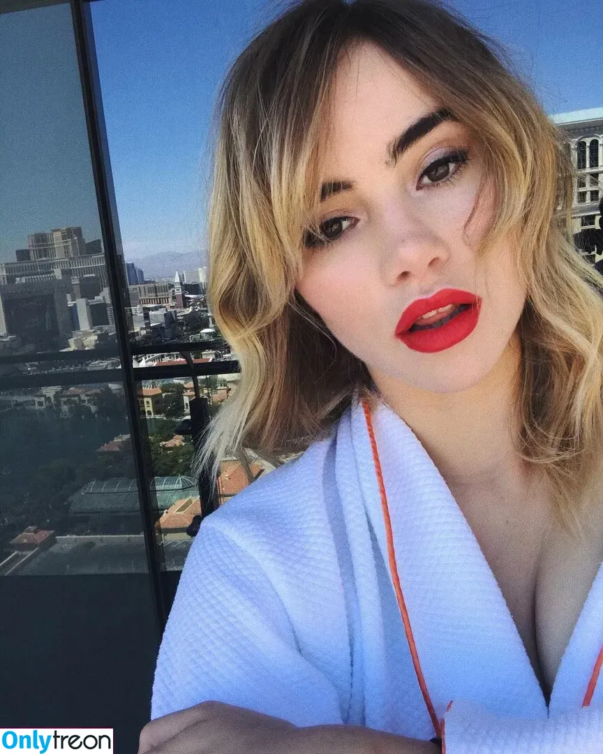 Suki Waterhouse nude photo #0142 (sukiwaterhouse)