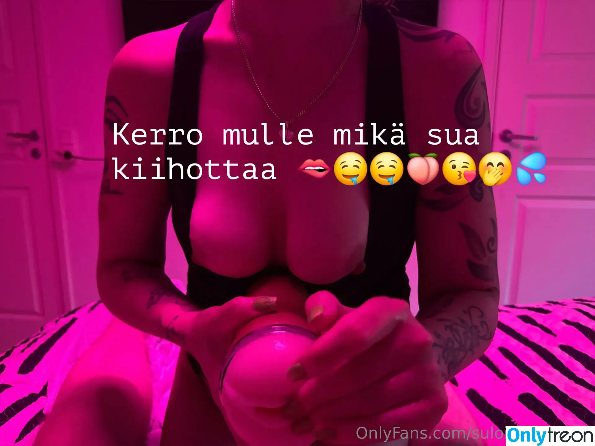 suloinenevelyn nude photo #0038 (suloinenevelyn)