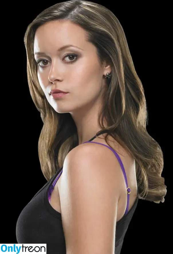 Summer Glau nude photo #0074 (glausummer)