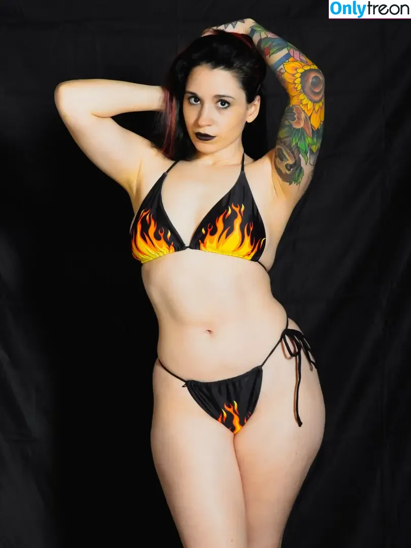 sunfyretv nude photo #0035 (sunfyretv)