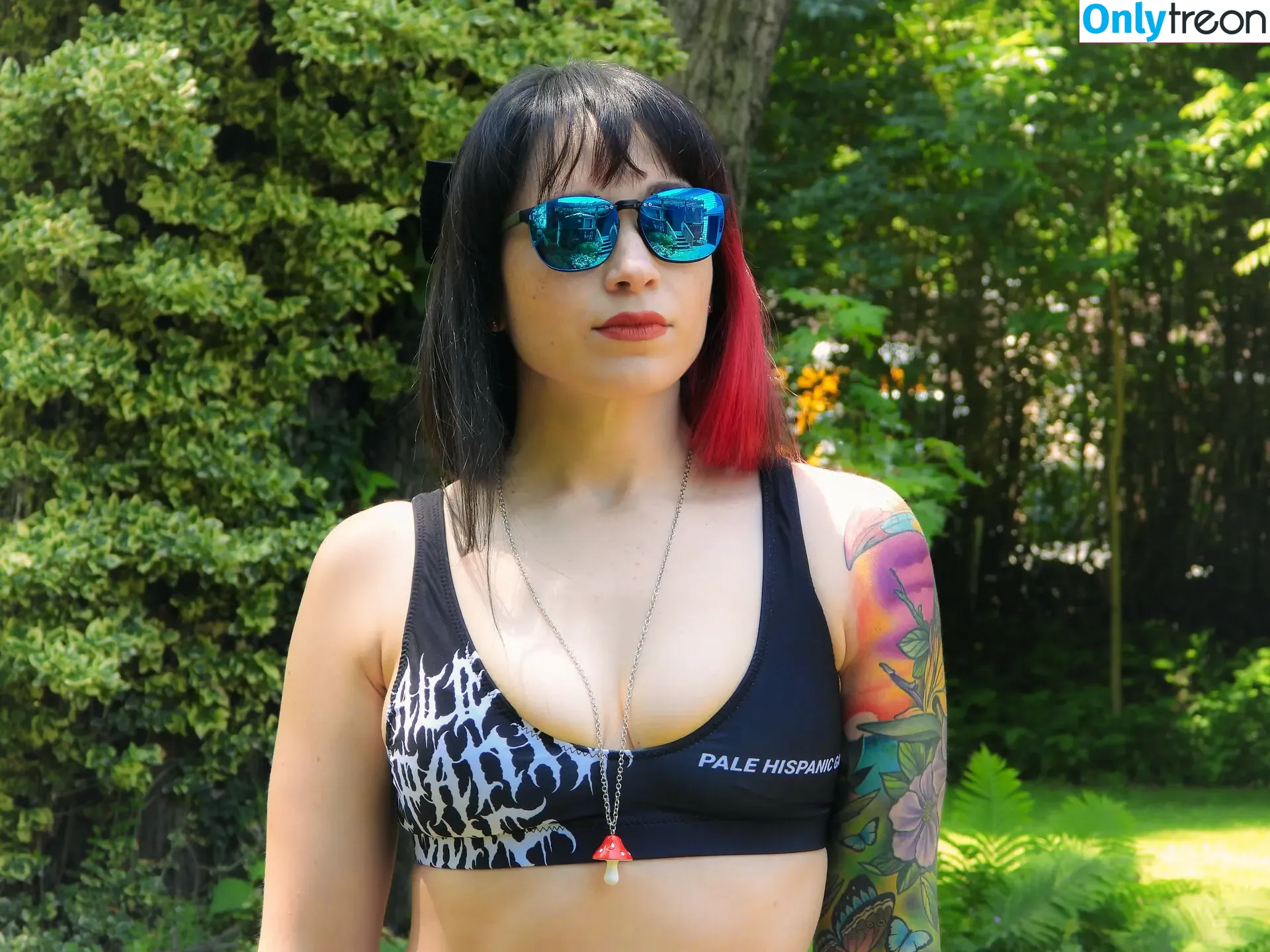 sunfyretv nude photo #0061 (sunfyretv)