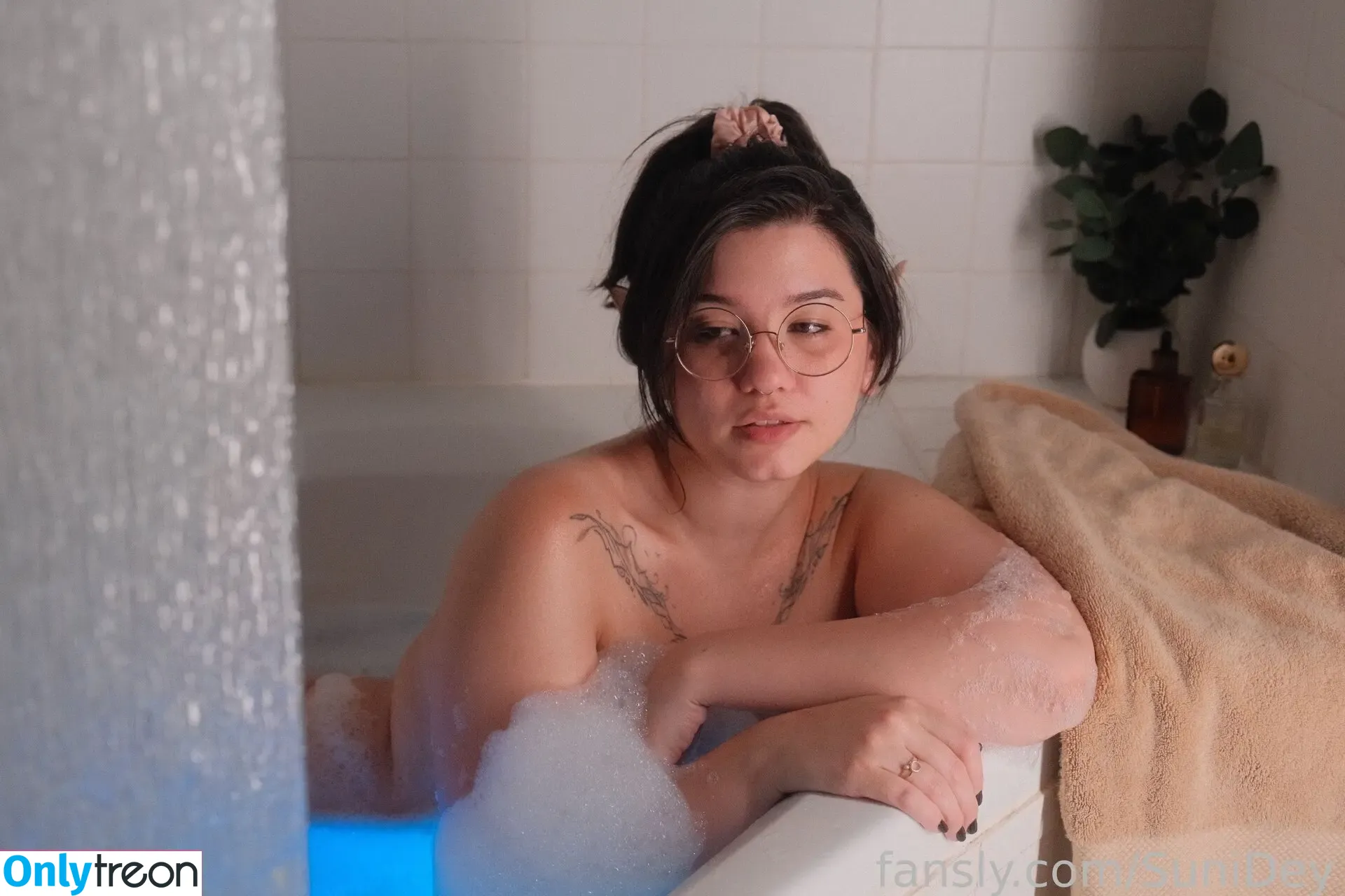Sunidey nude photo #0891 (sunidey_)
