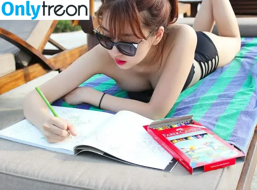 Sunny Dahye nude photo #0007 (sunnydahye)