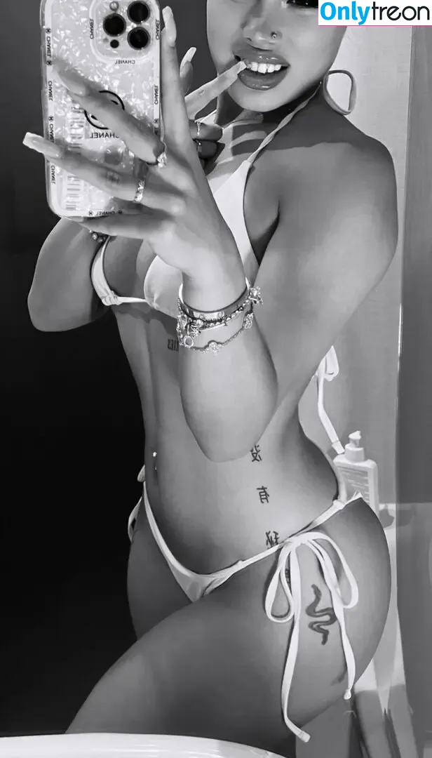 Sunny.gps nude photo #0005 (Sunny.gps)