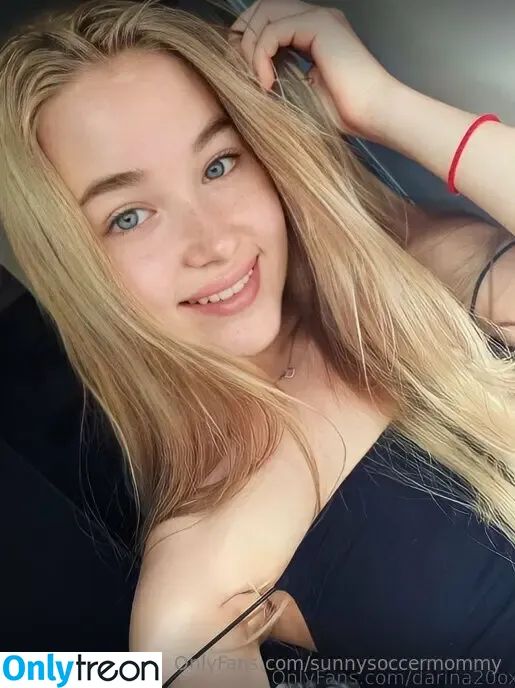 sunnysoccermommy nude photo #0085 (soccermommyband)
