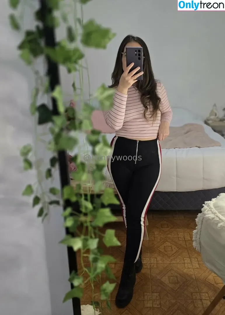 sunnywoods nude photo #0104 (sunnywoods_florist)