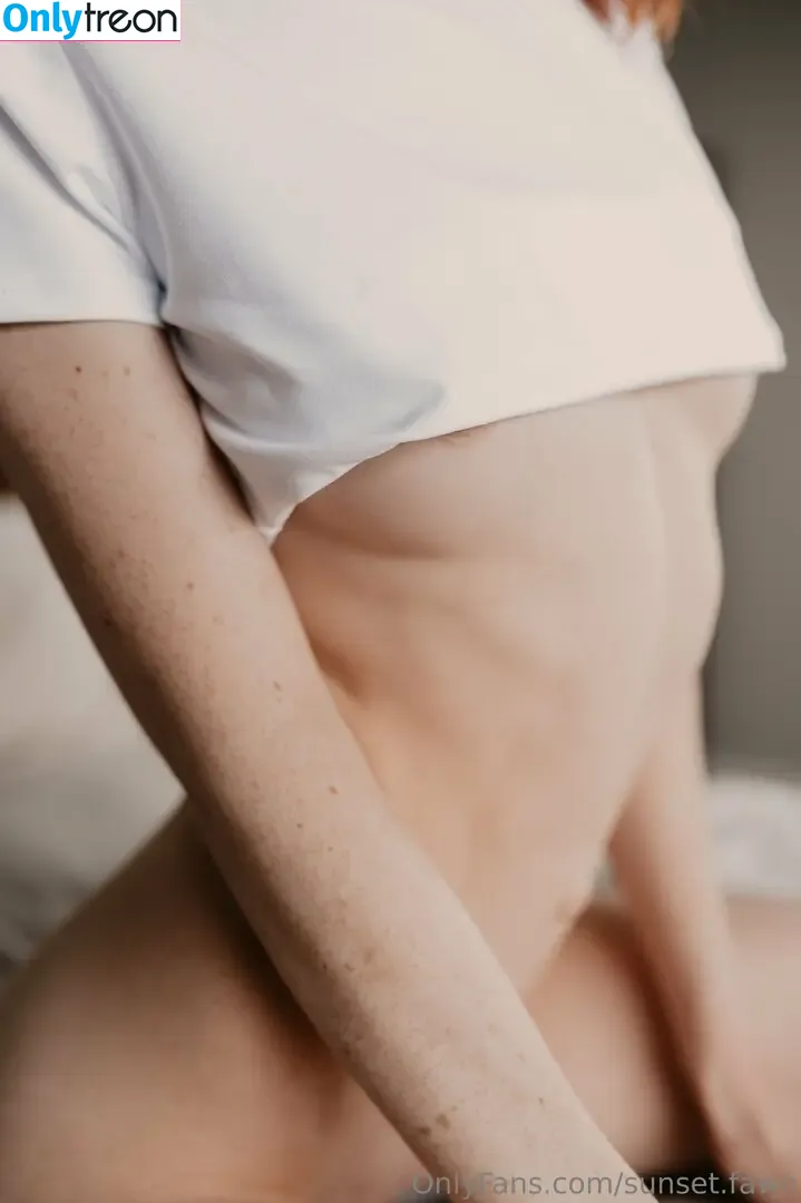 sunset.fawn nude photo #0097 (sunset.fawn)