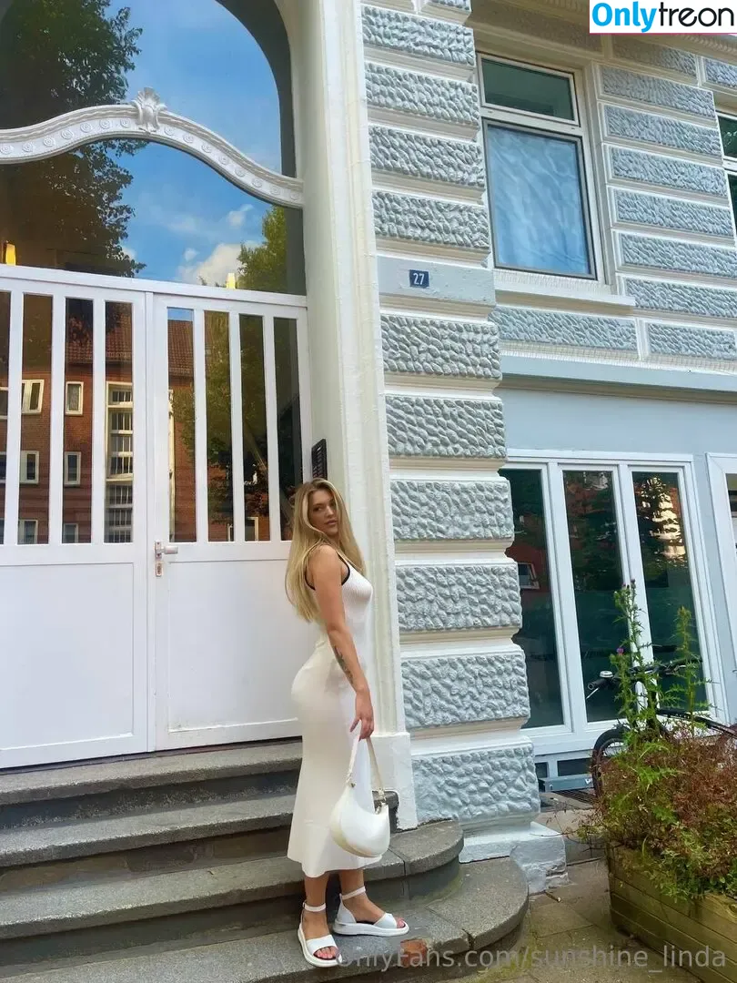 sunshine_linda nude photo #0037 (sunshine_linda)