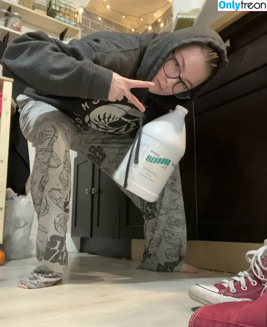 SuopOnTwitch nude photo #0051 (Madison / birborbart / suuuoppp)